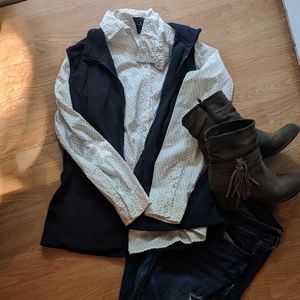 American Eagle Heart Button Up 💙